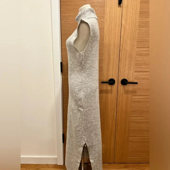 TOP SHOP | Midi dress | Grey Sleeveless Sweater | Size 12 | NWT - Picture 6 of 9
